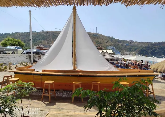 Olivia Grove Kwatera prywatna Himara